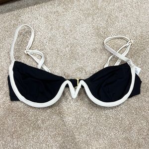 L space bikini top black and white small